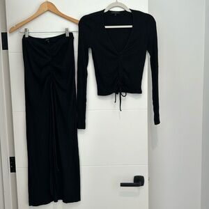 The range skirt and top set